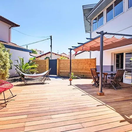Apartman Guestready - Spacious 3-bdr Flat With Private Terrace And Parking Biarritz